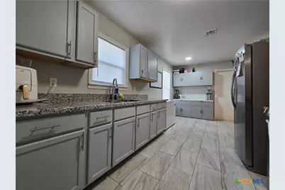 708 S Main Street, Copperas Cove, TX 76522 - Photo 11