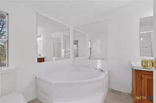 9344 FM1117, Seguin, TX 78155 - Photo 11