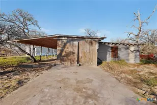 9344 FM1117, Seguin, TX 78155 - Photo 17