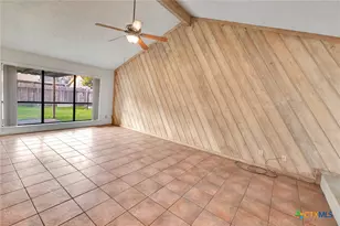 808 Taos Dr, Victoria, TX 77904 - Photo 3