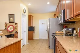 2505 Snow Bird Dr, Harker Heights, TX 76548 - Photo 9