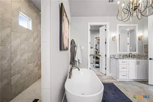 1326 Via Principale, New Braunfels, TX 78132 - Photo 19