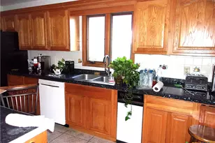 184 Russell Rd, Victoria, TX 77904 - Photo 7