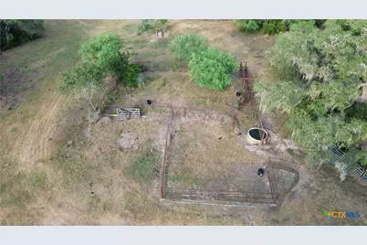 3382 E Fm 1961, Goliad, TX 77963 - Photo 21