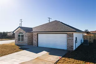 2005 Blackhawk Loop, Belton, TX 76513 - Photo 3