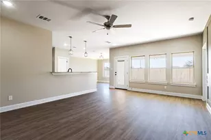 2005 Blackhawk Loop, Belton, TX 76513 - Photo 7