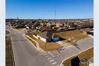 2005 Blackhawk Loop, Belton, TX 76513 - Photo 3