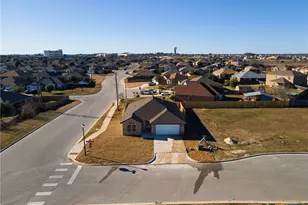 2005 Blackhawk Loop, Belton, TX 76513 - Photo 35