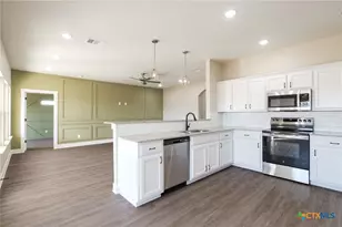 2005 Blackhawk Loop, Belton, TX 76513 - Photo 13