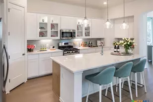 10035 Mitra Way, San Antonio, TX 78224 - Photo 3