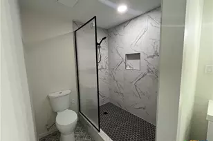 420 El Camino Real St, Port Lavaca, TX 77979 - Photo 15