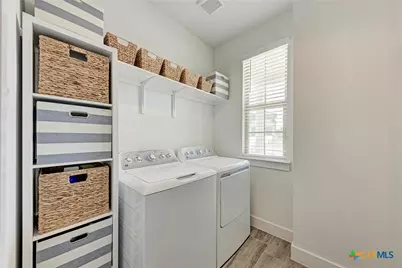 521 Elm Green Street, Hutto, TX 78634 - Photo 39