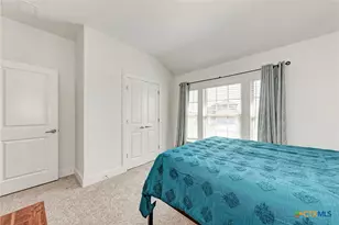 521 Elm Green St, Hutto, TX 78634 - Photo 31