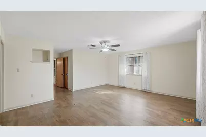 132 W Outer Drive, Canyon Lake, TX 78133 - Photo 21