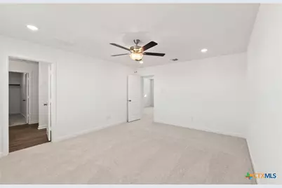 412 Paradise Canyon Drive, Jarrell, TX 76537 - Photo 13