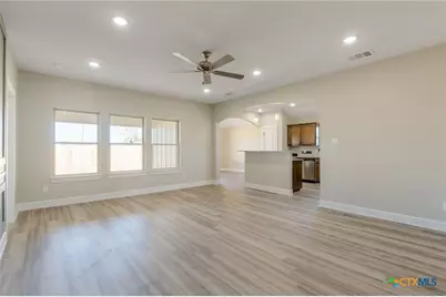 2123 Blackhawk Loop, Belton, TX 76513 - Photo 5