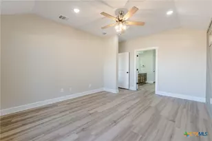 2123 Blackhawk Loop, Belton, TX 76513 - Photo 15