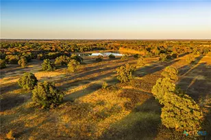 345 Fm 933, Aquilla, TX 76622 - Photo 9