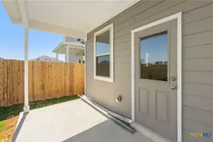 140 Green Berets Bnd, Jarrell, TX 76537 - Photo 23