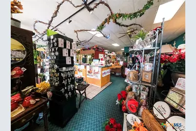 802 W Jackson Street, El Campo, TX 77437 - Photo 25