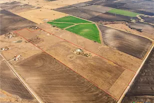 2927 County Rd 302, Bartlett, TX 76511 - Photo 5