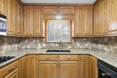 3413 Meadow Oaks Drive, Temple, TX 76502 - Photo 13