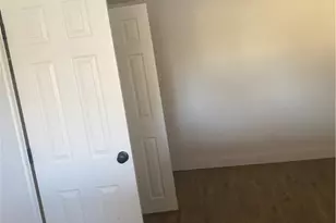 955 University Ln, Seguin, TX 78155 - Photo 17