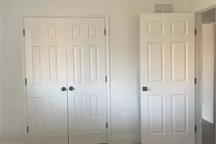 955 University Ln, Seguin, TX 78155 - Photo 13