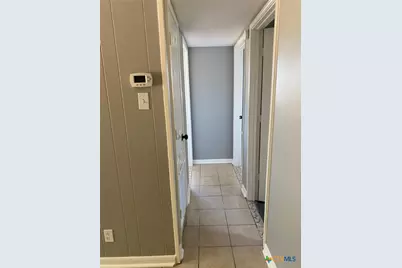 955 University Lane, Seguin, TX 78155 - Photo 11