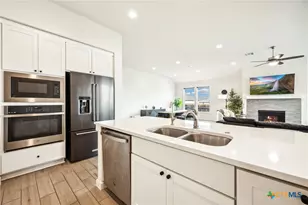 1125 Herman Jonas, New Braunfels, TX 78132 - Photo 11