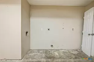 4621 Calle Olmo, Temple, TX 76502 - Photo 17