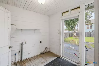 1208 N Moody Street, Victoria, TX 77901 - Photo 19