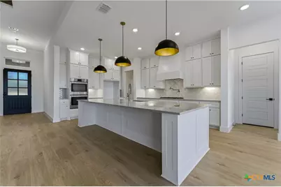 1552 Vintage Way, New Braunfels, TX 78132 - Photo 11