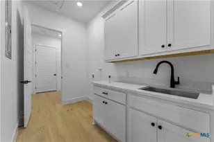 1552 Vintage Way, New Braunfels, TX 78132 - Photo 31