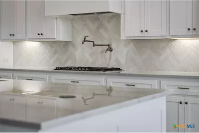 1552 Vintage Way, New Braunfels, TX 78132 - Photo 17