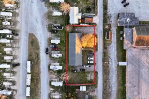 120 Haviland St, Port Lavaca, TX 77979 - Photo 7