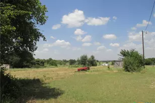 2556 Luther Curtis Rd, Troy, TX 76579 - Photo 3