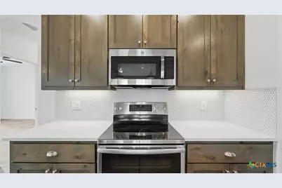 1039 Primrose Path, Canyon Lake, TX 78133 - Photo 13