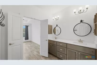 1039 Primrose Path, Canyon Lake, TX 78133 - Photo 27