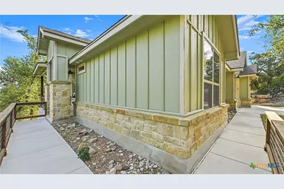 1039 Primrose Path, Canyon Lake, TX 78133 - Photo 3