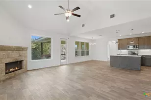 1039 Primrose Path, Canyon Lake, TX 78133 - Photo 9