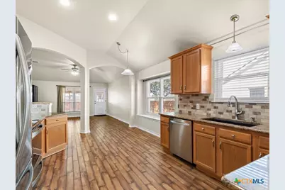 416 Roadrunner Avenue, New Braunfels, TX 78130 - Photo 7