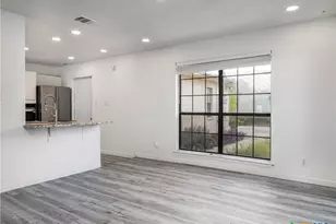 148 Discovery Ln, San Marcos, TX 78666 - Photo 7