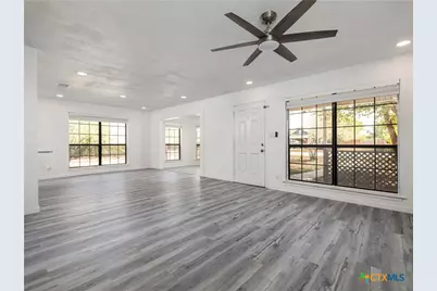 148 Discovery Lane, San Marcos, TX 78666 - Photo 5
