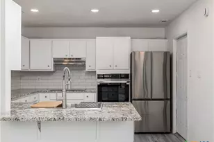 148 Discovery Ln, San Marcos, TX 78666 - Photo 9