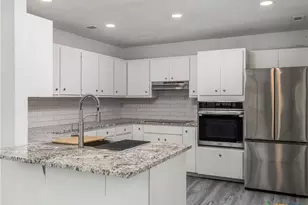 148 Discovery Ln, San Marcos, TX 78666 - Photo 11