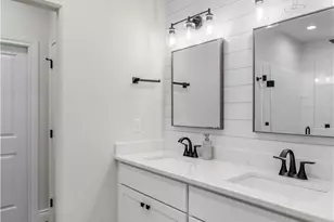 104 Beacon Ln, Victoria, TX 77904 - Photo 31