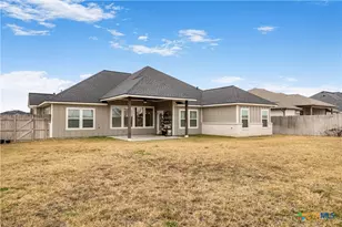 104 Beacon Ln, Victoria, TX 77904 - Photo 39