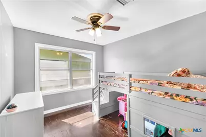 4805 Lilac Lane, Victoria, TX 77904 - Photo 17