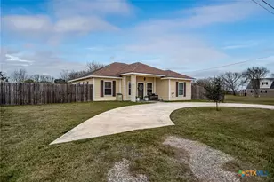 231 Oleander Ave, Tivoli, TX 77990 - Photo 35